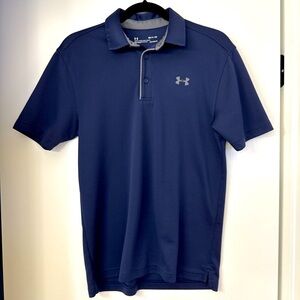 Men’s UnderArmour navy blue golf polo shirt. Excellent condition!